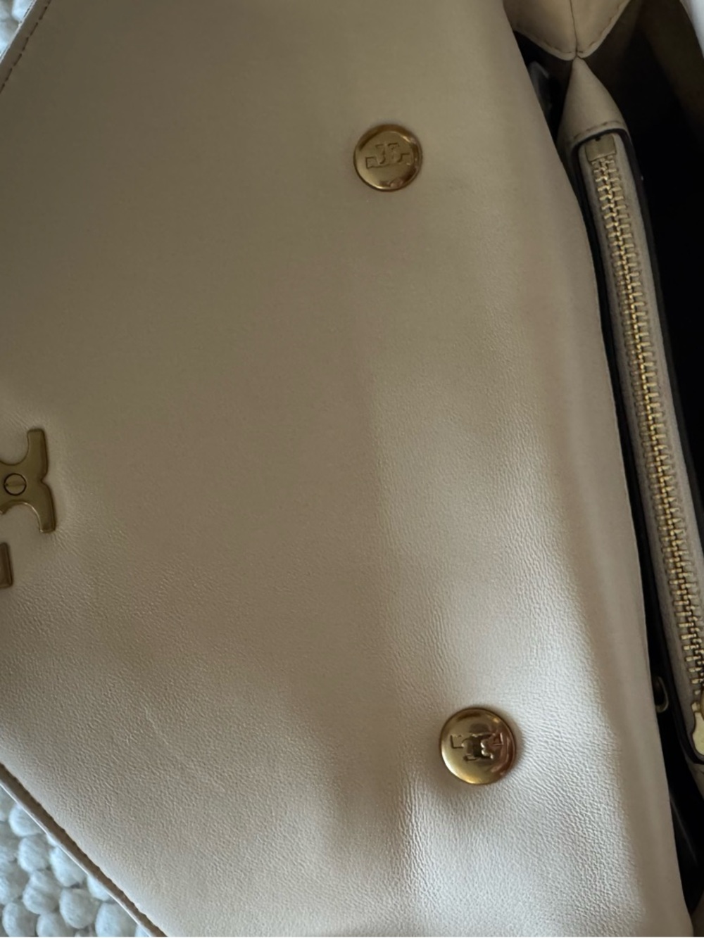 Tory Burch Cream Quilted Top-Handle Satchel with Gold Logo - Picture 4 of 4